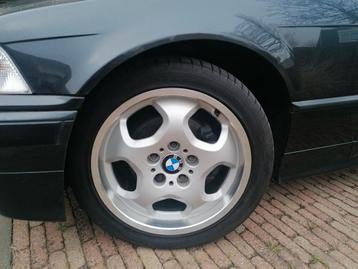 Bmw e36 contour 17inch 8j 10j breedset wielen style 23 beschikbaar voor biedingen