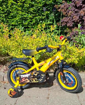 Kinderfiets Yipeeh 12 inch met zijwieltjes  beschikbaar voor biedingen