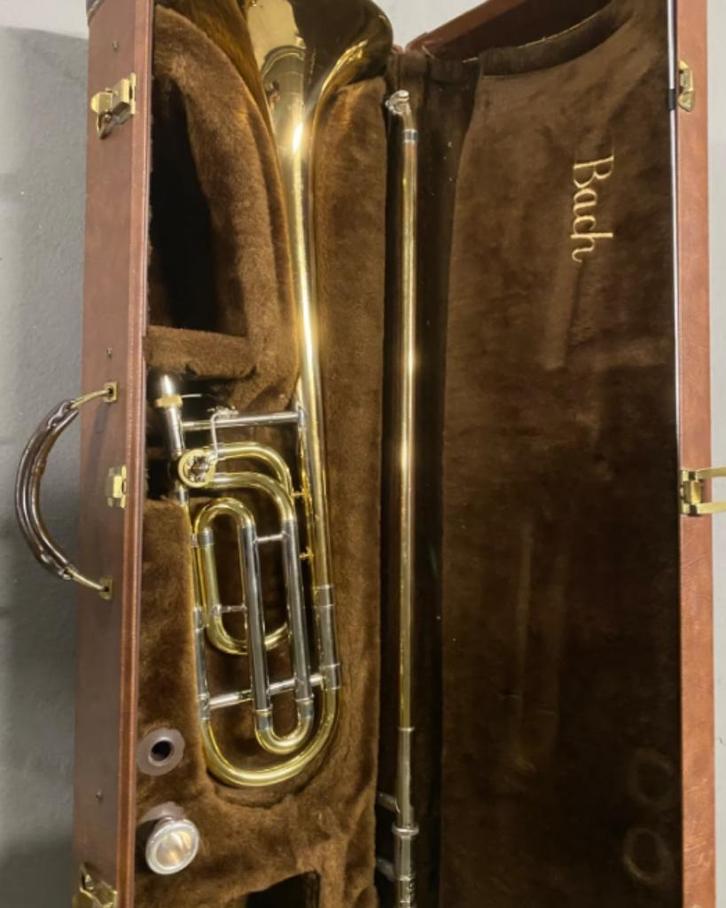 Bach Stradivarius Trombone Model 42 + Koffer, Muziek en Instrumenten, Blaasinstrumenten | Trombones, Zo goed als nieuw, Ophalen of Verzenden