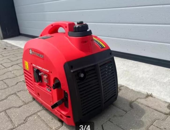 GLOEDNIEUWE Draagbare Camping Aggegraat, Doe-het-zelf en Verbouw, Aggregaten, Nieuw, Benzine, Minder dan 5 kVA, Ophalen of Verzenden