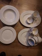 Jamie Oliver waves servies, Huis en Inrichting, Keuken | Servies, Ophalen of Verzenden, Zo goed als nieuw, Bord(en), Effen