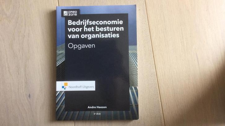 A.W.W. Heezen - Opgaven, Boeken, Economie, Management en Marketing, Zo goed als nieuw, Management, Ophalen of Verzenden