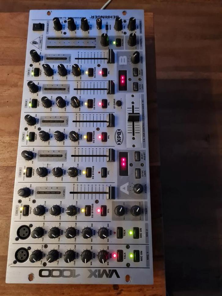 Behringer VMX 1000 DJ Mixer - Professioneel, Muziek en Instrumenten, Dj-sets en Draaitafels, Ophalen of Verzenden