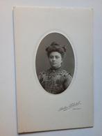 Kabinetsfoto Arnhem Zweeloo Vrouw, Ophalen of Verzenden, Voor 1940, Gebruikt, Foto