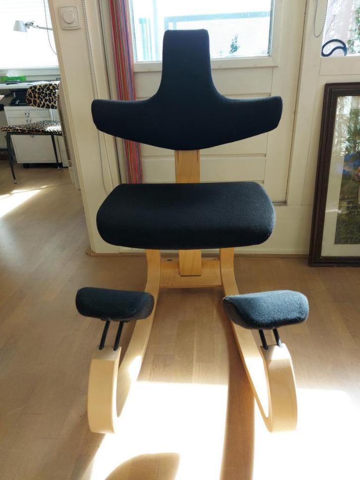 Stokke (Variér) Thatsit Balance stoel van Peter Opsvik, Huis en Inrichting, Bureaustoelen, Zo goed als nieuw, Bureaustoel, Zwart