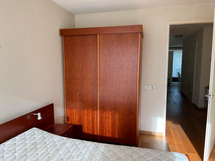 Linnenkast, Huis en Inrichting, Kasten | Kledingkasten, Gebruikt, 200 cm of meer, 100 tot 150 cm, 50 tot 75 cm, Met plank(en)