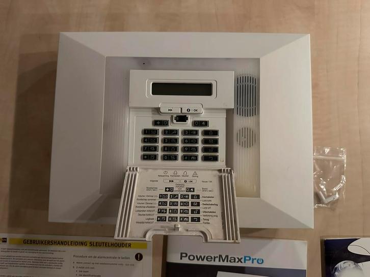 Compleet Alarmsysteem - NUON Beveiliging, Doe-het-zelf en Verbouw, Alarmsystemen, Gebruikt, Compleet systeem, Beweging, Draadloos