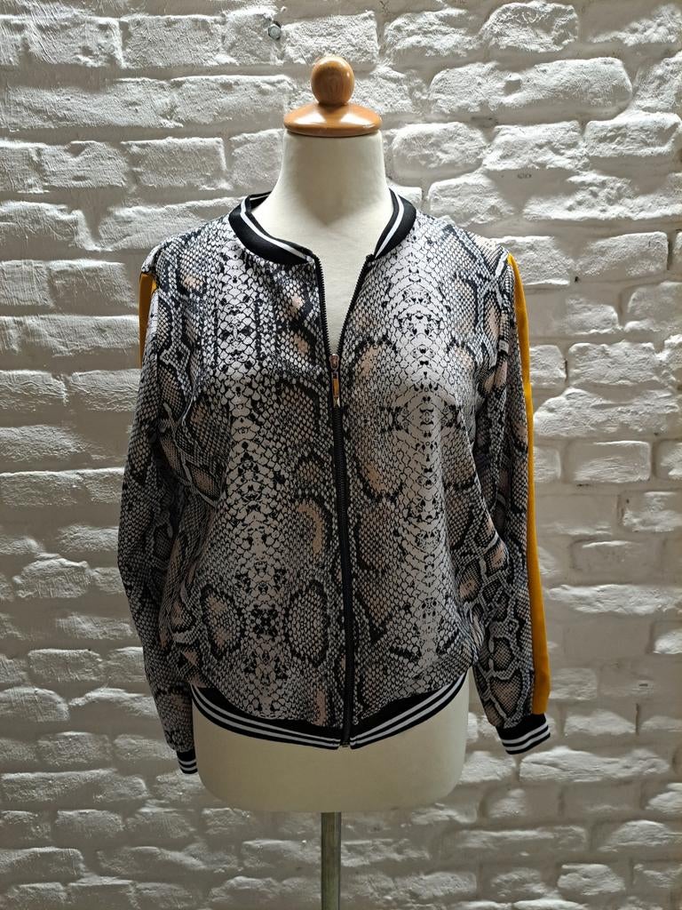 Trendy Savinni jasje - Maat 38, Kleding | Dames, Verzenden, Zwart, Zo goed als nieuw, Jasje