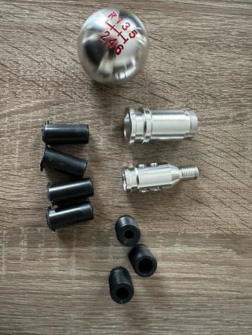 Universele 6-bak Pookknop/Gear Shifter chrome beschikbaar voor biedingen