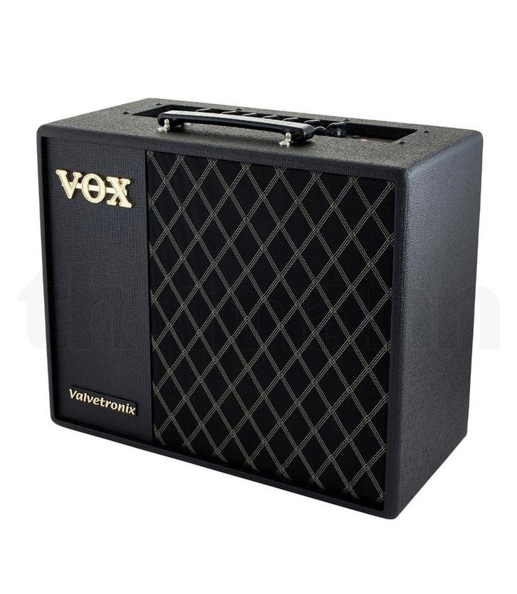 Vox Valvetronix VT40 Gitaar Versterker als nieuw., Muziek en Instrumenten, Versterkers | Bas en Gitaar, Ophalen