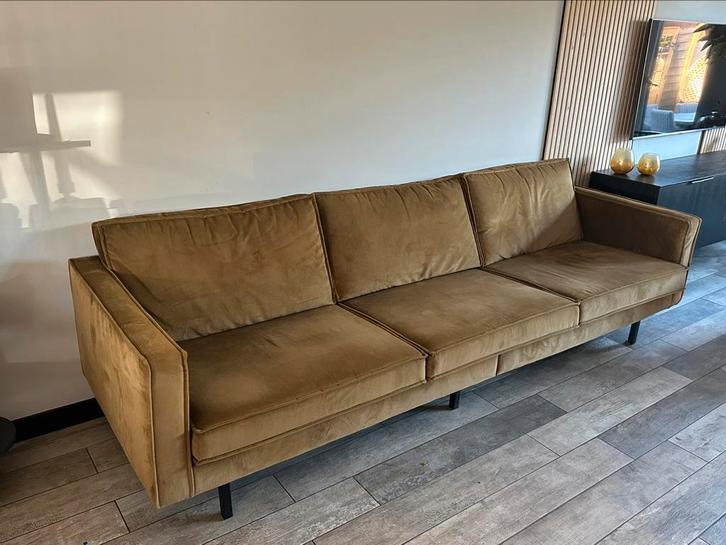 WOOOD be pure home Rodeo 3-zits bank structure velvet brass, Huis en Inrichting, Banken | Bankstellen, Zo goed als nieuw, 200 tot 250 cm