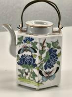 Antiek Chinees porselein theepot, Antiek en Kunst, Antiek | Porselein, Ophalen of Verzenden