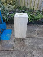 6 Betonpoeren 22x22x45cm met M8 gaten, Ophalen, Zo goed als nieuw, Overige materialen