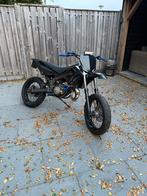 Derbi Senda 2005, Fietsen en Brommers, Brommers | Derbi, Ophalen, 6 versnellingen, Maximaal 45 km/u, Zo goed als nieuw