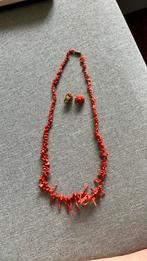 Ketting en oorbellen bloedkoraal ( mogelijk namaak), Ophalen of Verzenden, Gebruikt, Rood
