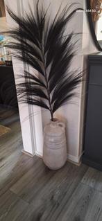 Grote Vaas met Decoratieve Takken, Gebruikt, Overige kleuren, Aardewerk of Porselein, Ophalen of Verzenden