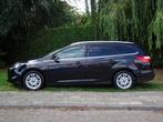 Ford Focus Wagon 1.0 125pk Titanium met Navi en Trekhaak, Euro 5, Gebruikt, Zwart, Origineel Nederlands