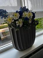 Bloempot met kunstbloemen 2x, Huis en Inrichting, Woonaccessoires | Vazen, Ophalen, Zo goed als nieuw, Blauw, Minder dan 50 cm