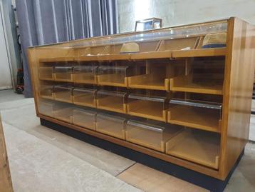 vintage toonbank ladekast -September aanbieding -10% beschikbaar voor biedingen
