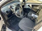 Peugeot 107 1.0-12V|RIJKLAAR|LED|AC|AUX|ISOFIX|GARANTY|HISTO, Voorwielaandrijving, Euro 5, Stof, Gebruikt