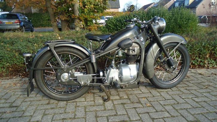 Mooie BMW R35, Motoren, Motoren | Oldtimers, Toermotor, 12 t/m 35 kW, 1 cilinder, Cardan-aandrijving, Ophalen