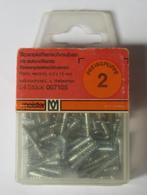 Divers bevestigignsmateraal - deels nieuw, Doe-het-zelf en Verbouw, IJzerwaren en Bevestigingsmiddelen, Ophalen of Verzenden, Zo goed als nieuw