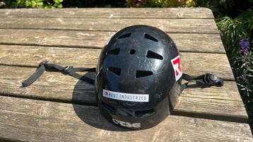 Tsg slate helm maar l/xl  beschikbaar voor biedingen