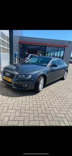 Audi A5 2.0 Tfsi 132KW Sportback M-tr 2010 Grijs, Auto's, Audi, Stof, 4 cilinders, 1984 cc, Zilver of Grijs