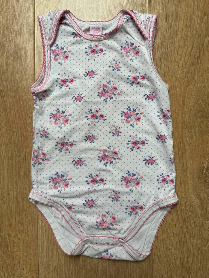 Meisjes rompertje bloemen maat 86/92, Kinderen en Baby's, Babykleding | Maat 86, Gebruikt, Meisje, Nacht- of Onderkleding, Ophalen of Verzenden