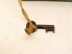Metalen geldkistje 38680, Huis en Inrichting, Woonaccessoires | Kisten, Minder dan 50 cm, Gebruikt, Minder dan 50 cm, Ophalen of Verzenden