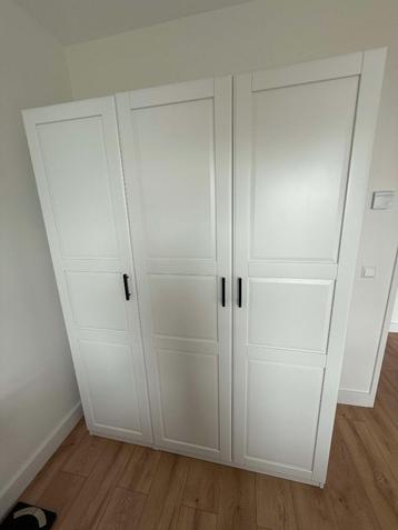 IKEA kledingkast te koop (15020160 cm) beschikbaar voor biedingen