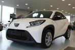 Toyota Aygo X  Aygo X 1.0 VVT-i Play/CARPLAY/CRUISE/CAMERA, Auto's, Stof, Gebruikt, Zwart, 4 stoelen