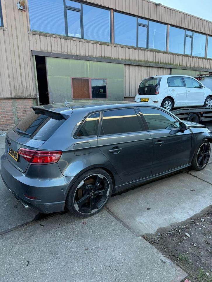 Audi S3 310pk Facelift bomvol 2017 VERKOCHT, Auto diversen, Schadeauto's, Audi, Automaat, Benzine, Hatchback, Zilver of Grijs