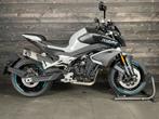 Cfmoto 800NK ADVANCED AEROLITE GREY (bj 2025), Bedrijf, Meer dan 35 kW, 799 cc, Naked bike