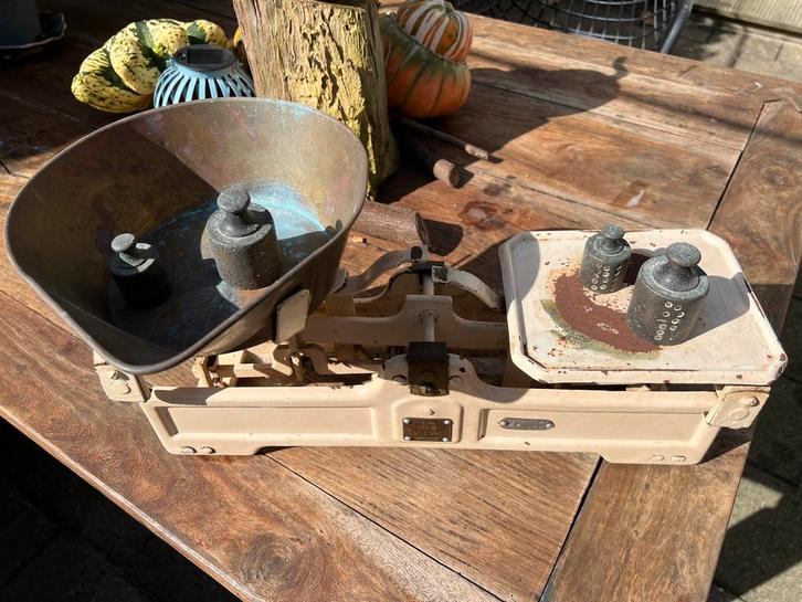 Antieke Apothekers weegschaal uit 1956., Antiek en Kunst, Antiek | Gereedschap en Instrumenten, Ophalen of Verzenden