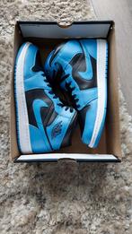 Nike Air Jordan 1 Mid University Blue Black maat 45, Kleding | Heren, Schoenen, Ophalen of Verzenden