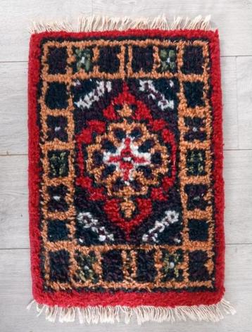 Hand geknoopt tapijt wol beschikbaar voor biedingen