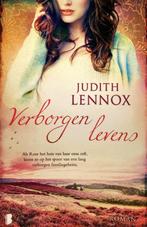 Judith Lennox   Verborgen levens., Ophalen of Verzenden, Gelezen, Nederland