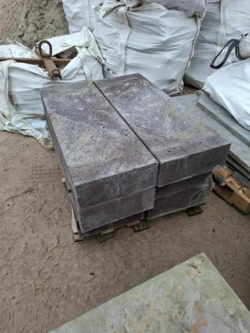 6 stuks schellevis trapblok taupe, nieuw beschikbaar voor biedingen