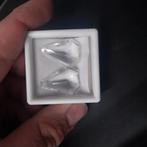 Paartje facet geslepen bergkristal, Sieraden, Tassen en Uiterlijk, Edelstenen, Ophalen of Verzenden, Zo goed als nieuw