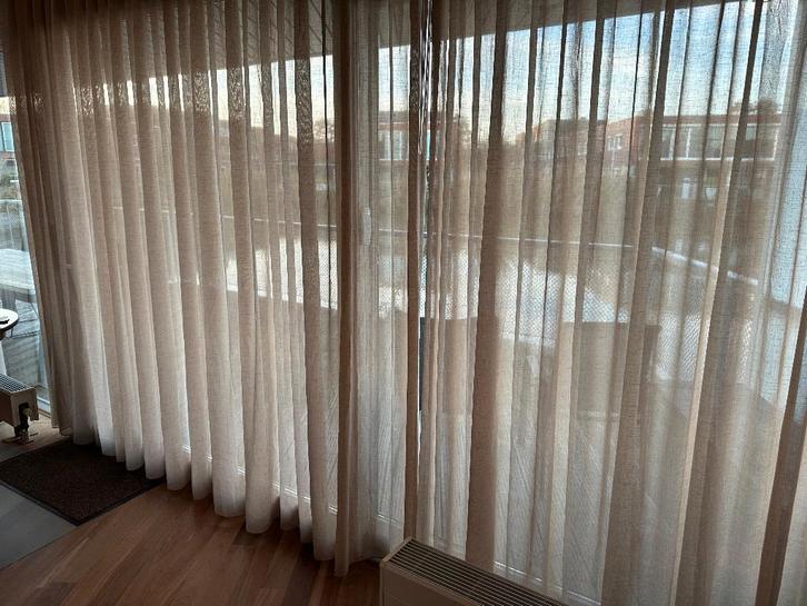 In between gordijnen, Huis en Inrichting, Stoffering | Gordijnen en Lamellen, Zo goed als nieuw, 200 cm of meer, 200 cm of meer