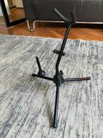 Saxofoon standaard merk Dixon, Muziek en Instrumenten, Standaards, Ophalen, Zo goed als nieuw, Saxofoon