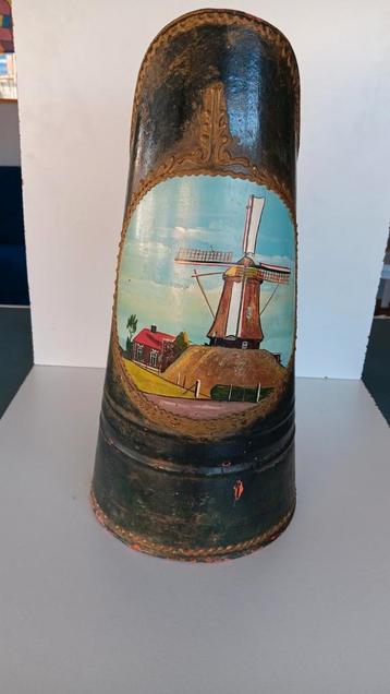 Kolenkit beschilderd met molen.
 beschikbaar voor biedingen