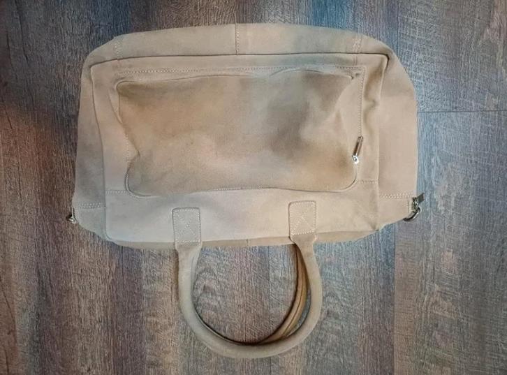 Werk / weekend tas van burkely 100% suède incl schouder riem, Computers en Software, Laptoptassen, Refurbished, Schoudertas, 17 inch of meer