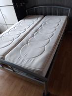 2 persoonsbed met matrassen, Huis en Inrichting, Ophalen, Overige materialen, Gebruikt, 210 cm