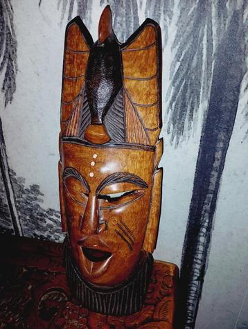 Afrikaanse Tribal massief houten masker  beschikbaar voor biedingen