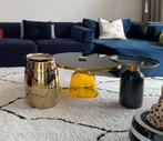 Smaqq salontafel geel glas met goud en zwart glazen blad, Huis en Inrichting, Tafels | Salontafels, Ophalen, Rond, 50 tot 100 cm