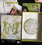 LOOSSEMBLE TTYL Hyunjin Signed Album., Cd's en Dvd's, Ophalen of Verzenden, Zo goed als nieuw, Aziatisch