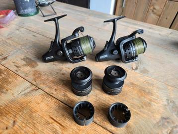 2 Fox Stratos FS 7000E baitrunner molens beschikbaar voor biedingen