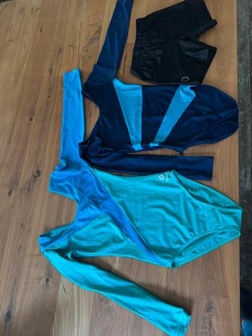 Turn kleding beschikbaar voor biedingen
